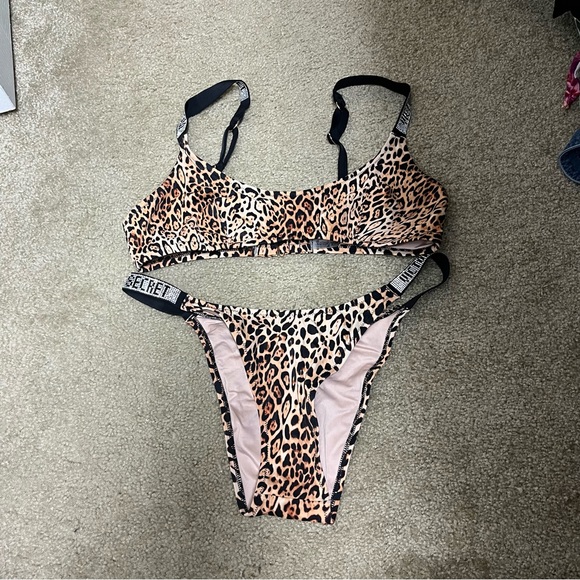 Victoria Secret Shine Strap Cheetah Bikini (set) - Picture 1 of 8